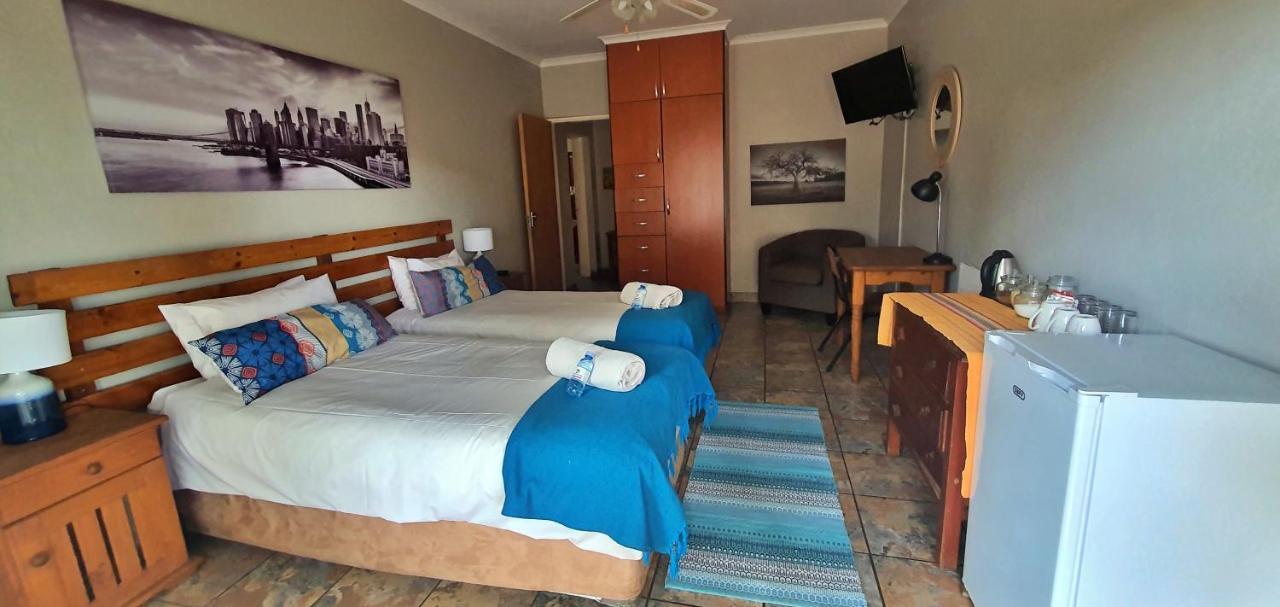 Aero Lodge Guest House Middelburg  Buitenkant foto